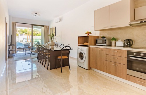 Agios Tychon Apartment | Sanders River Plaza - Cool 2-Bdr Apt with Balcony