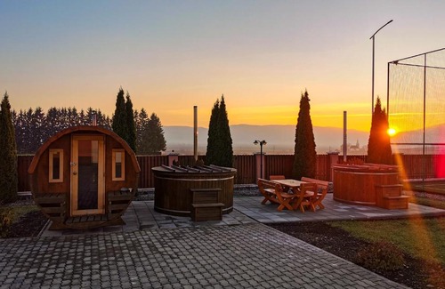 Pauleni-Ciuc Apartment | Sanderson Apartments