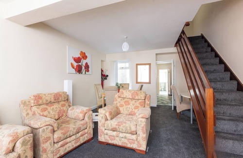 Gorseinon Villa | Sandfields House