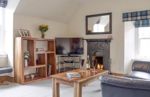 Airth House | Sandhaven