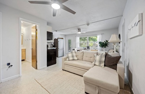 South Patrick Shores Apartment | Sandpiper