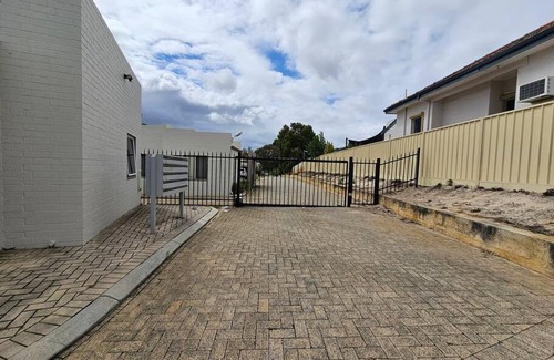 Belmont Villa | Sandringham Tranquil Retreat