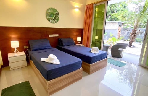 Dhigurah Hotel | Sands Grand Hotel