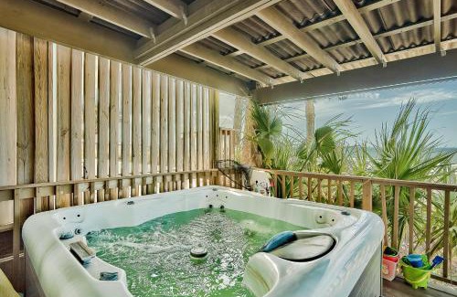 Miramar Beach House | Sandy Bottoms - Fabulous West End House & Hot Tub!