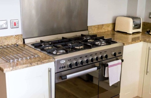 Sandbanks Condo | Sandy Shores - 2-bed flat on Sandbanks Peninsular