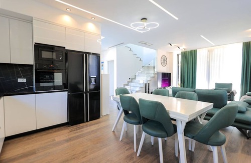 Ishem House | SanPietro Vacation Villa 005