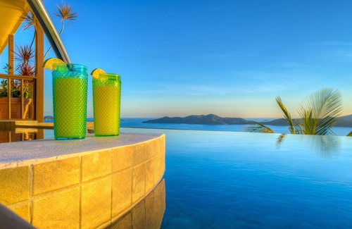 Towers Estate Villa | SANS SOUCI - elegant villa w/pool & "even better than the photos" views