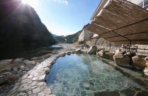 Kawayu Hot Springs Hotel | Sansuikan Kawayu Matsuya