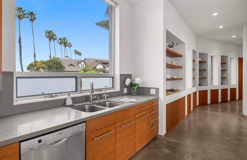 Santa Barbara House | Santa Barbara Bluff-Top Luxury with Panoramic Ocean Views & Private Beach Access