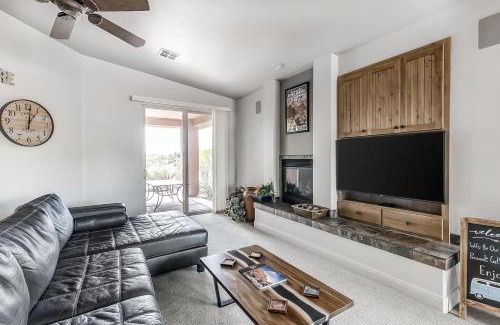 Lava Falls House | Santa Clara Sunrise