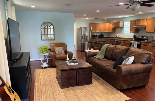 Melrose House | Santa Fe Lake Front with Canal for your Boat