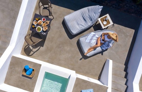 Perivolos Apartment | Santa Irina Luxury Sunny Lofts 3