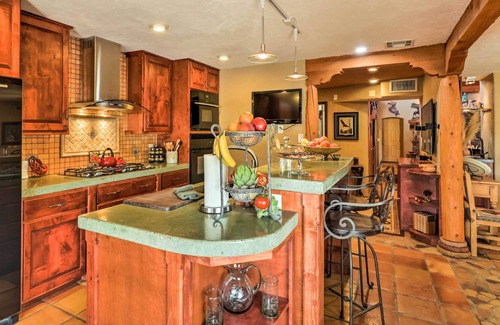 Chamberino House | Santa Teresa Home w/ 2 Patios, Near El Paso!