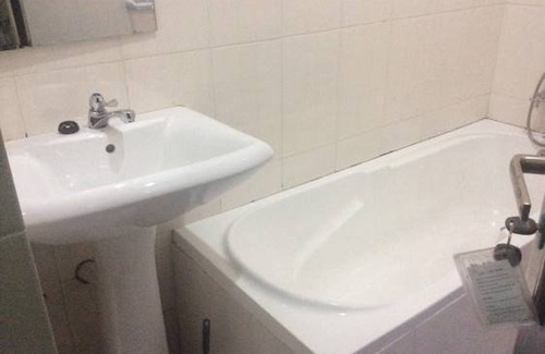 Jos Hotel | Santarosa Suites & Bar
