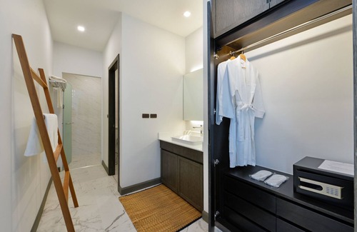Bang Nam Prieo Hotel | Sappaya Hotel by Lotus Valley Golf Resort