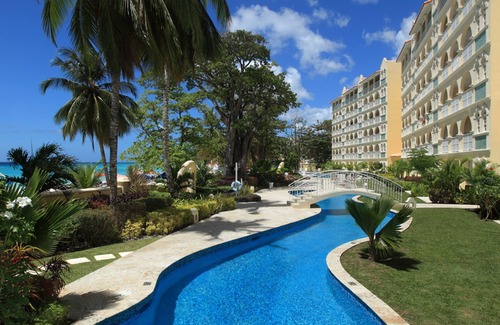 Dover Condo | Sapphire Beach Condominiums by Blue Sky Luxury
