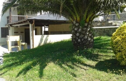 Serantes Cottage | SARA rural apartment (full rental) Pumarega for 6 people