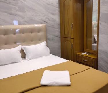 Courtallam Apartment | Saraa Grand