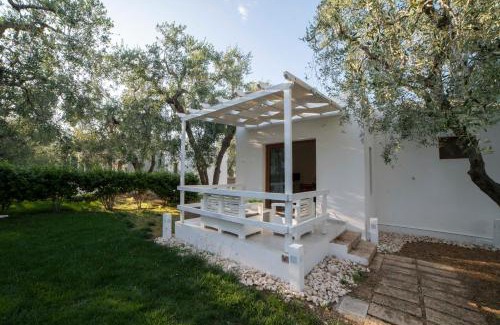 Mattinata House | saracena Holiday Home with Private Beach and Swimming Pool
