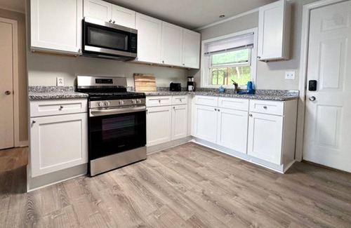 Saratoga Springs Apartment | Saratoga Lakeside Retreat #2