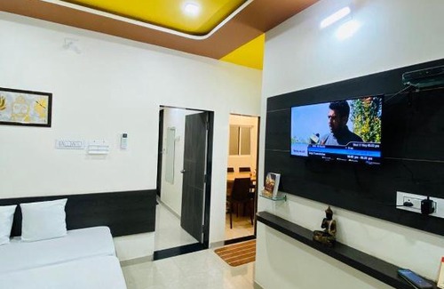 Rajpipla Apartment | SARDAR HOME STAY