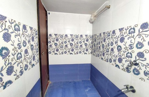 Rajpipla Apartment | SARDAR HOME STAY