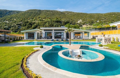 Sarıbelen Villa | Saribelen Village 3 Bedroom Villa 8280