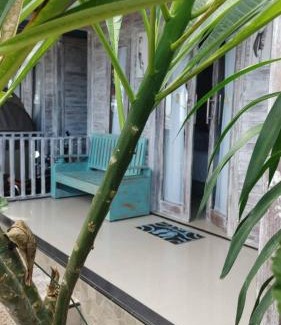 Sampalan Bed & Breakfast | Sarinah Beach - Bistro & Bungalow