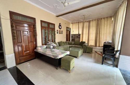 Varanasi House | Sarnath homestay near Benipur