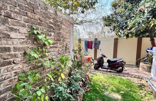 Varanasi House | Sarnath homestay near Benipur