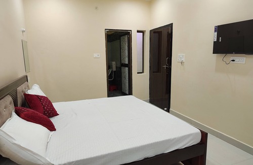Ayodhya House | Saryu Lodge