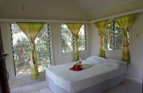 Matathawa Island Bed & Breakfast | Sasa Nature Lodge
