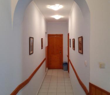 Esztergom House | Sasi Panzió 2