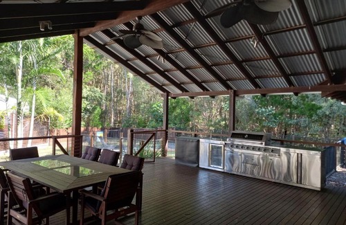 Rainbow Beach House | Satinwood 21