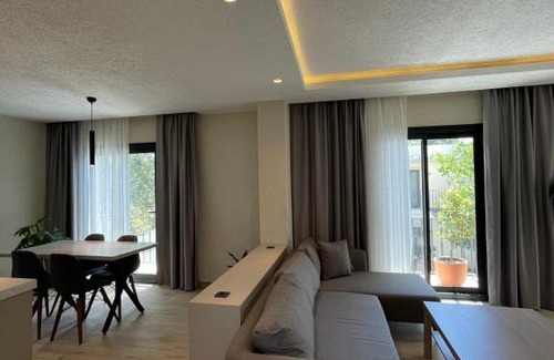Yalı Apartment | Satsuma House