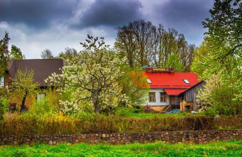 Talsi Hotel | Saule