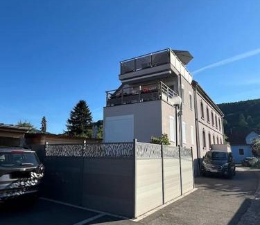 Buhl Apartment | Sauna et SPA en rez-de-jardin au pied de la montagne