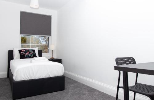 Marlborough House | SAV - 4 Bed Town House, Harrow