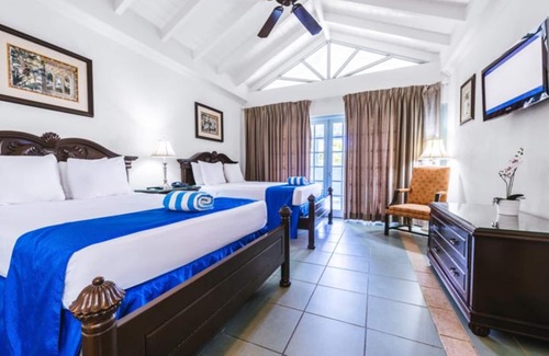 Saint Matthias Resort | Savannah Beach Club Hotel