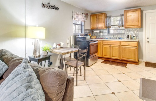 Midtown House | Savannah Home w/Yard ~ 3 Mi to Downtown!
