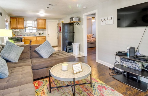 Midtown House | Savannah Home w/Yard ~ 3 Mi to Downtown!