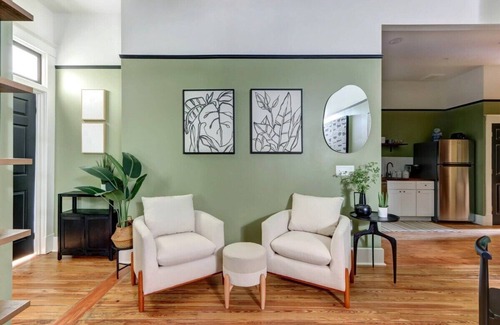 Old West Broad Neighborhood Apartment | Savannah Moss @ The Huntingdon Lofts Collection