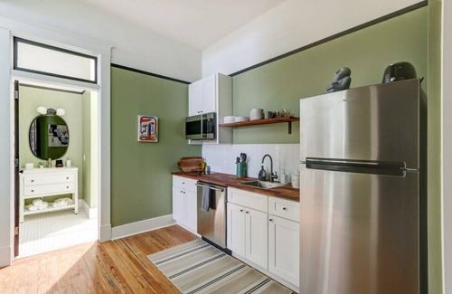Old West Broad Neighborhood Apartment | Savannah Moss @ The Huntingdon Lofts Collection