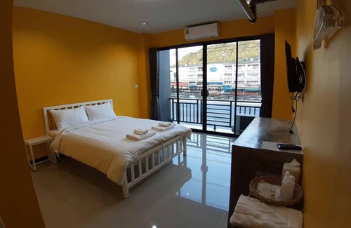 Khlong Kra Saeng House | Save Zone