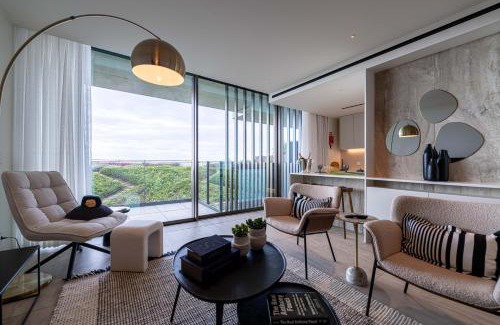 Sao Martinho Apartment | Savoy Residence Monumentalis VA by LM&AC Signature