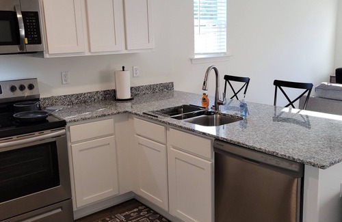 Rosewood House | SC (3745) 2BDR Townhouse Ft Jackson.