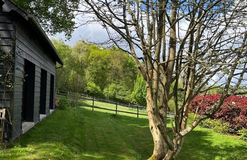 Saint-Pierre-de-Cormeilles House | Scandinavian-style house in the middle of greenery