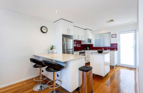 Scarborough Apartment | Scarborough Beachlife Apartment - Executive Escapes