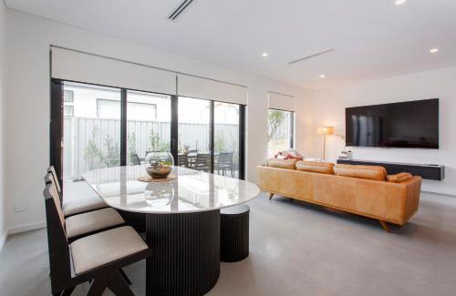 Scarborough House | Scarborough Family Retreat