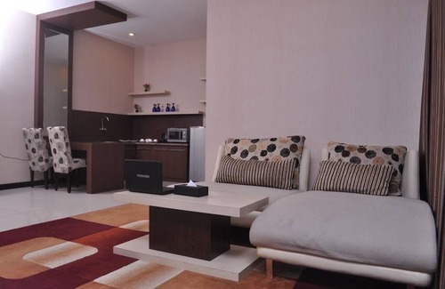 Hegarmanah Hotel | Scarlet Dago Hotel